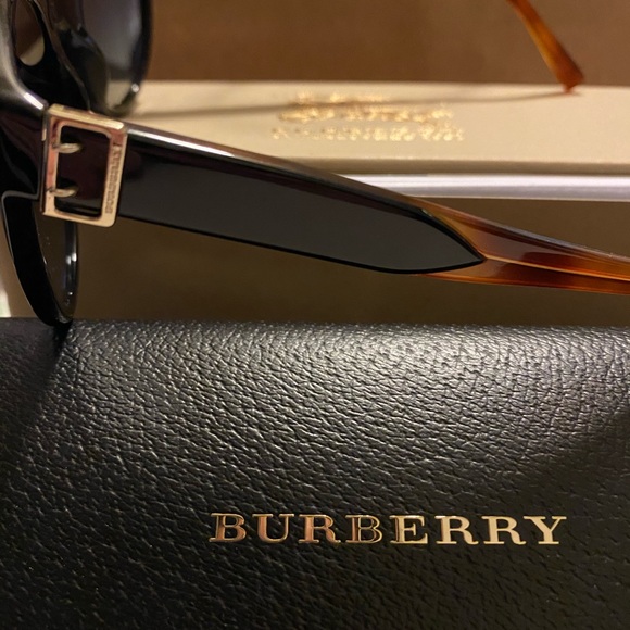 Burberry Sunglasses